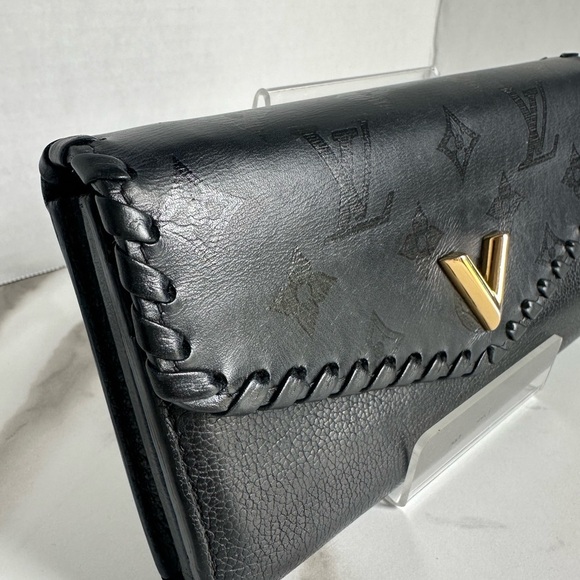 Authentic Louis Vuitton Cuir wallet W/COA - Picture 4 of 16